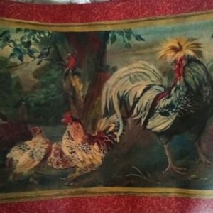 1 Exotic rooster border, very pretty. Great for a kitchen.